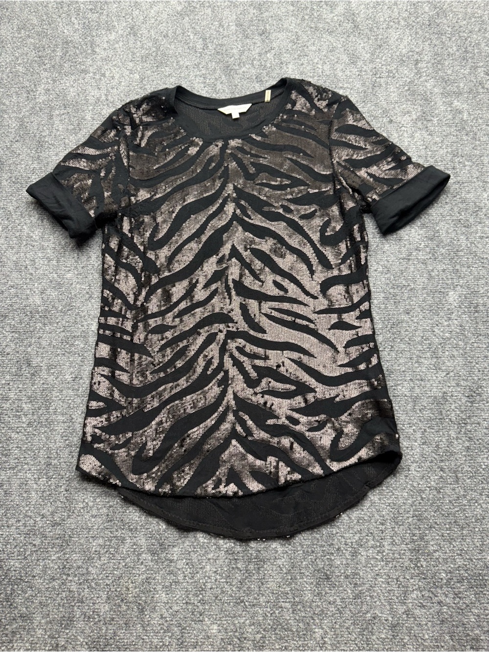 Rebecca Taylor Women’s Small Black sequins tiger stripes short sleeve shirt